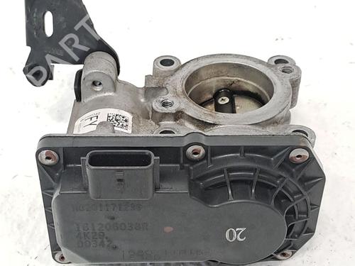 Used Throttle body RENAULT MEGANE III Hatchback (BZ0/1_, B3_) 1.2 TCe (BZ2B, BZ11) (116 hp) 28959549