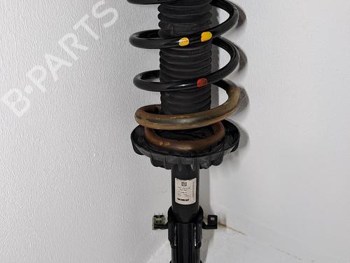 Used Right front shock absorber MERCEDES-BENZ VITO Tourer (W447) 114 CDI / 114 BlueTEC (447.701, 447.703, 447.705) (136 hp) 23379639