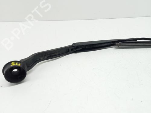 Front windshield wiper arm FORD KUGA II (DM2) 2.0 TDCi 4x4 | BP29228665C143 