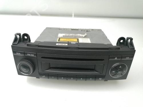 Used Radio MERCEDES-BENZ B-CLASS Sports Tourer (W245) B 200 CDI (245.208) (140 hp) 23458745