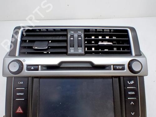 Used Display monitor Display monitor 38417621 38417621