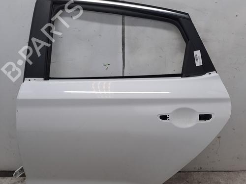 Used Left rear door HYUNDAI i30 FASTBACK (PDE, PDEN) 1.0 T-GDI (120 hp) 23371986