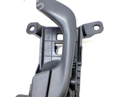 Used Rear left interior door handle Rear left interior door handle HYUNDAI KONA (OS, OSE, OSI) 1.0 T-GDi (120 hp) 33765367 33765367