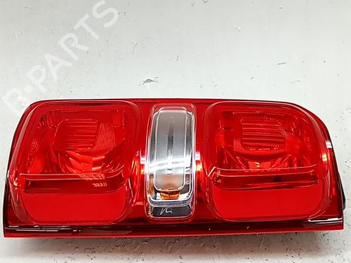 Used Right taillight Right taillight CITROËN JUMPY III Van (V_) 2.0 BlueHDi 145 4x4 (144 hp) 35721717 35721717