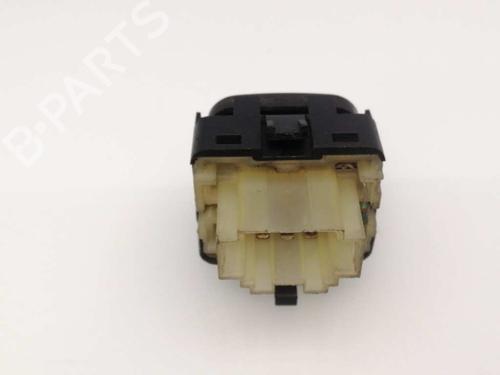Right front window switch VW GOLF III (1H1) 1.9 D | BP23649747I26 