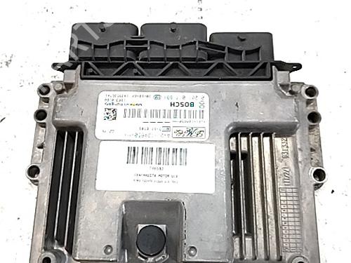 Used Engine control unit (ECU) FORD FIESTA VI (CB1, CCN) 1.6 TDCi (95 hp) 32436141