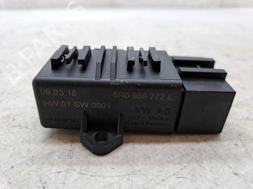 Used Electronic module SKODA FABIA III (NJ3) 1.0 TSI (95 hp) 23359521