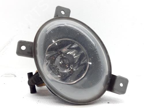 right-front-fog-light-volvo-s60-i-384-2000-2001-2002-2003-2004-2005-2006-2007-2008-2009-2010-32256763 main image
