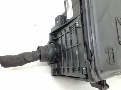 Fuse box DS DS 7 Crossback (J4_, JR_, JC_) 1.6 PureTech 180 (J45GFR) | BP37688050E1 - Image 2