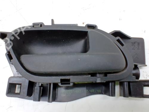 Used Rear right interior door handle PEUGEOT PARTNER Box Body/MPV 1.6 HDi / BlueHDi 75 (75 hp) 32257342