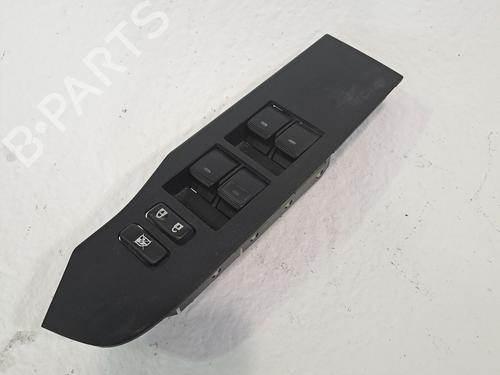 Left front window switch TOYOTA AURIS (_E18_) 1.8 Hybrid (ZWE186_, ZWE186R) | BP24466939I27