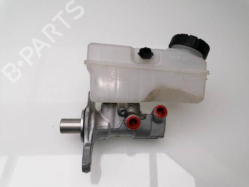 Used Brake master cylinder DACIA SANDERO II TCe 90 (B8M1, B8MA, B8AC) (90 hp) 23405579