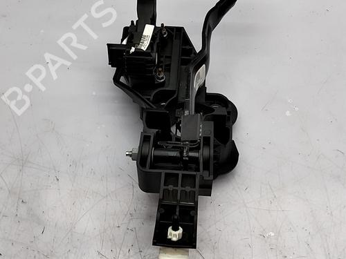 Used Pedal Pedal PEUGEOT RIFTER 1.5 BlueHDi 100 (102 hp) 33767887 33767887