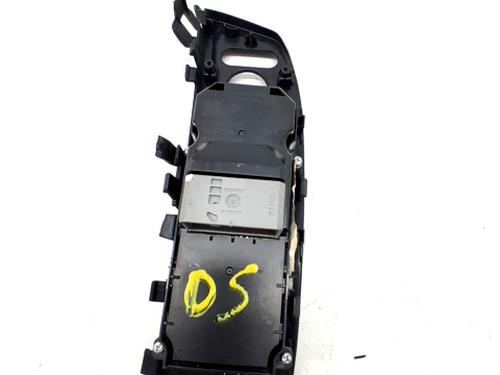 Mando elevalunas delantero izquierdo HONDA CIVIC IX (FK) 1.4 i-VTEC (FK1) (99 hp) 29990771