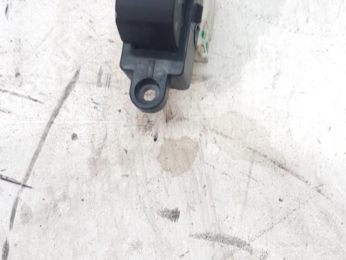Højre bagtil elrude kontakt Højre bagtil elrude kontakt SUZUKI VITARA (LY) 1.4 T (APK414) (140 hp) 37159925 37159925