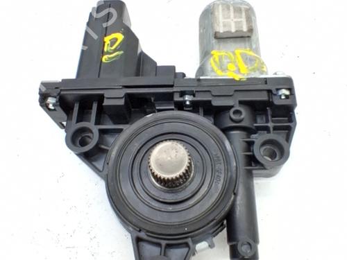 Right front window motor KIA CARENS IV 1.7 CRDi | BP40545969E20 - Image 2