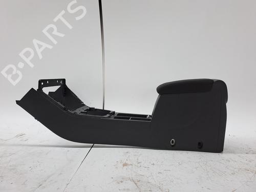 Used Armrest / Center console VW TIGUAN (5N_) 2.0 TDI (110 hp) 23375171