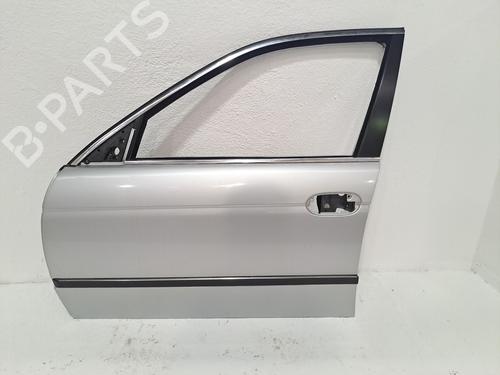Dør venstre fortil BMW 5 Touring (E39) 530 d (193 hp) 29990606