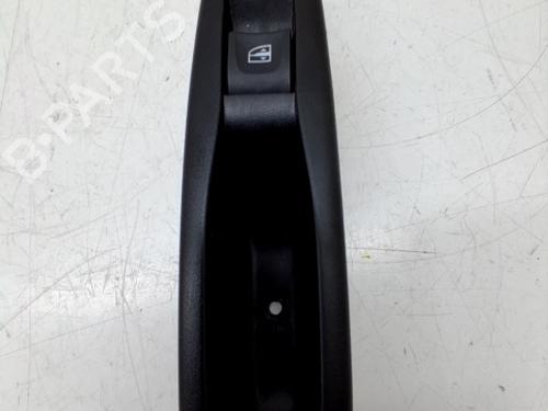 Used Right rear window switch RENAULT CAPTUR I (J5_, H5_) 1.2 TCe 120 (118 hp) 29302342