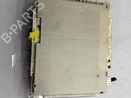 Fuse box TOYOTA YARIS (_P13_) 1.5 (NSP131_) | BP30655798E1