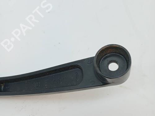 Used Front windshield wiper arm KIA RIO IV (YB, SC, FB) 1.25 (84 hp) 23340366