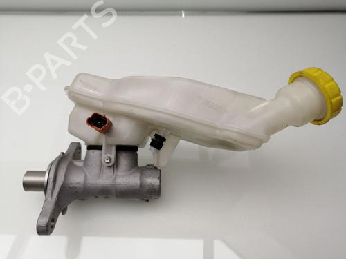 Used Brake master cylinder PEUGEOT 208 I (CA_, CC_) 1.4 HDi (68 hp) 23454191