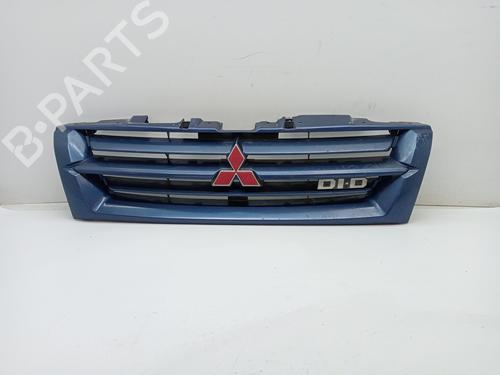Grill MITSUBISHI PAJERO III Canvas Top (V6_W, V7_W) 3.2 DI-D (V68W, V78W) (165 hp) 23357681