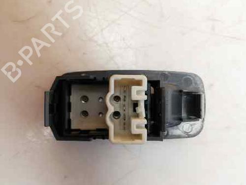 Used Left rear window switch TOYOTA RAV 4 II (_A2_) 2.0 D 4WD (CLA20_, CLA21_, CLA20R, CLA21R) (116 hp) 23649392