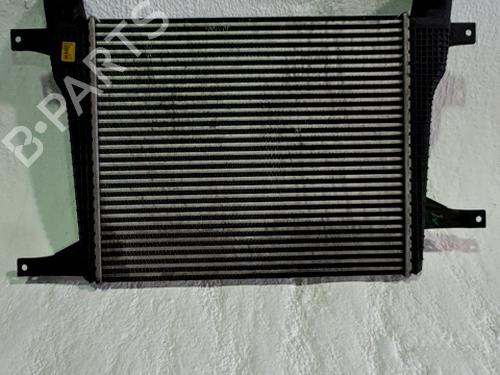 Ladeluftkühler für CHEVROLET CAPTIVA (C100, C140) 2.2 D 4WD (184 hp) 31369631