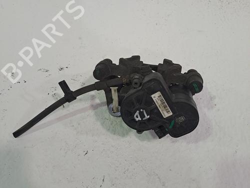 Used Right rear brake caliper FORD MONDEO V Turnier (CF) 2.0 TDCi (150 hp) 25833971