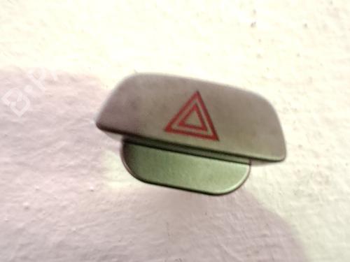 Used Warning switch Warning switch FORD FOCUS II (DA_, HCP, DP) 1.6 (100 hp) 33768235 33768235