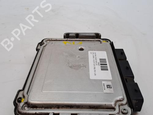Engine control unit (ECU) OPEL VIVARO A Bus (X83) 1.9 DTI (F7, J7, A07) | BP23369411M57