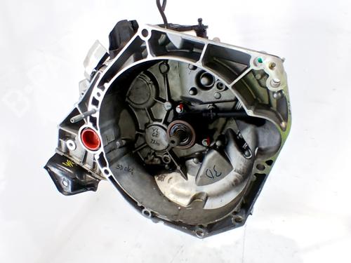 Used Gearbox Gearbox DACIA SANDERO III 1.0 TCe 90 (91 hp) 32843700 32843700
