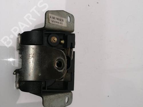 Used Tailgate lock MERCEDES-BENZ M-CLASS (W163) ML 270 CDI (163.113) (163 hp) 23377179