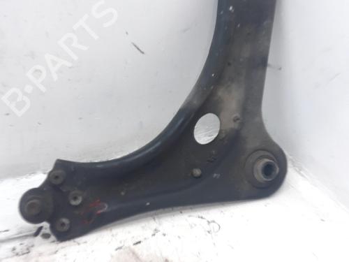 hjre-fortil-brearm-citroen-c4-cactus-2014-35779273 main image