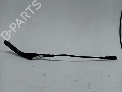 Used Front windshield wiper arm BMW 3 (F30, F80) 316 d (116 hp) 29229183