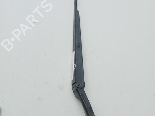 Used Front windshield wiper arm LEXUS IS I (_E1_) 200 (GXE10) (155 hp) 23346791