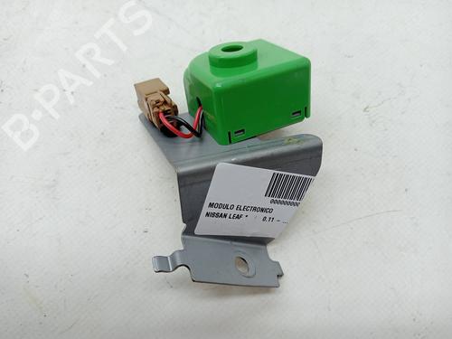 Used Electronic module NISSAN LEAF (ZE1) Electric (150 hp) 31369325