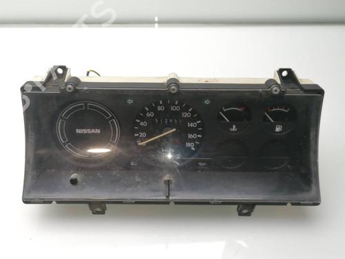 Used Instrument cluster NISSAN SERENA (C23) 2.3 D (75 hp) 23384017