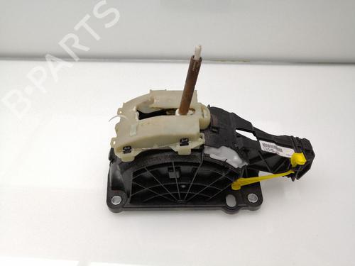 Used Gear lever VOLVO V40 Hatchback (525) D3 (150 hp) 23651593