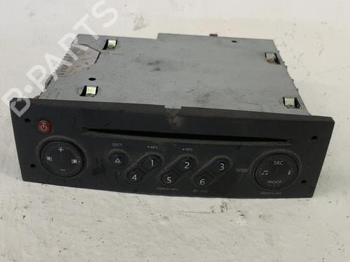 radio-renault-clio-iii-br01-cr01-2005-2006-2007-2008-2009-2010-2011-2012-2013-2014-33772999 main image