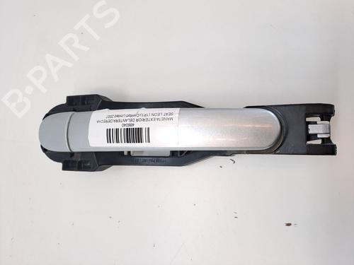 Used Front right exterior door handle SEAT LEON (1P1) 1.9 TDI (105 hp) 23279419