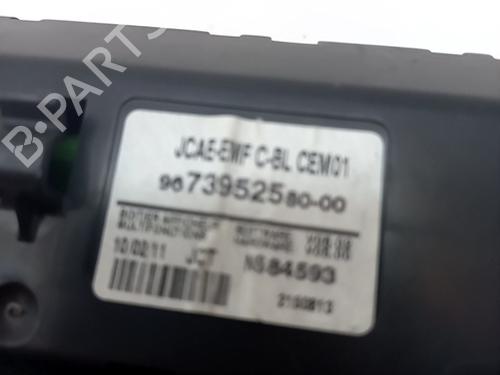 Display CITROËN C4 II (NC_) 1.6 THP 155 | BP30368327C48