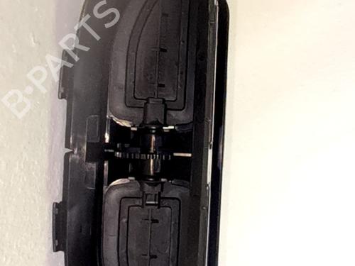 Used Air vent Air vent PEUGEOT 206 Hatchback (2A/C) 1.4 i (75 hp) 34496878 34496878