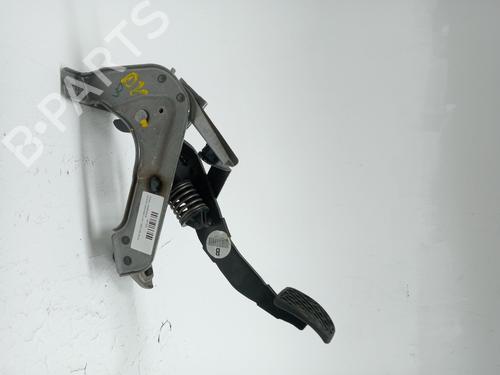 Used Clutch pedal NISSAN QASHQAI / QASHQAI +2 I (J10, NJ10, JJ10E) 2.0 (141 hp) 24193524