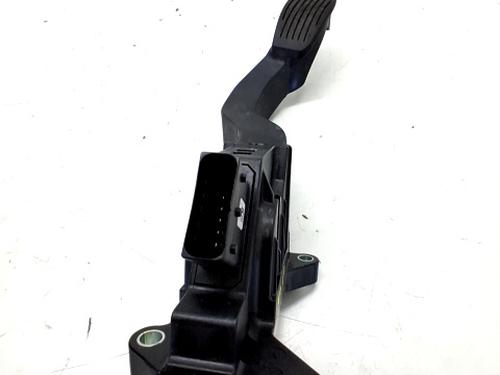 Used Pedal FIAT 500e (332_) Elektro 3+1 (FA1) (118 hp) 30337605