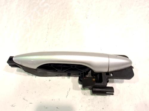 rear-left-exterior-door-handle-hyundai-ix35-lm-el-elh-2009-2010-2011-2012-2013-2014-2015-2016-33765586 main image
