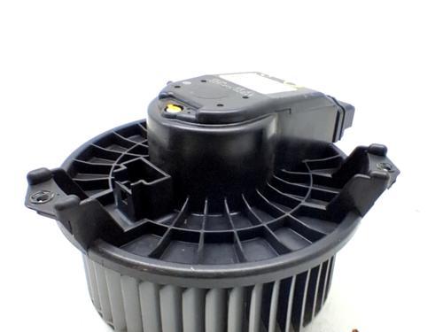 Ventilator motor FORD MONDEO V Saloon (CD) 2.0 Hybrid (177 hp) 31701257