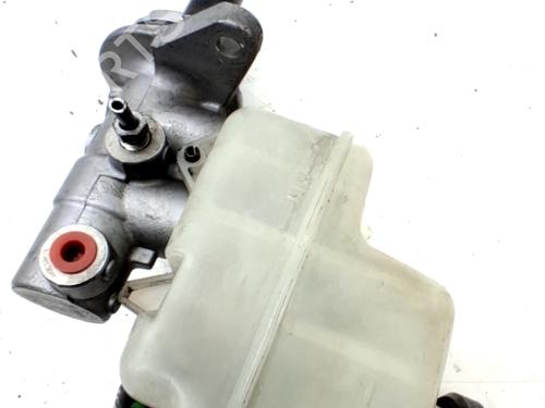 Used Brake master cylinder Brake master cylinder TOYOTA RAV 4 III (_A3_) 2.2 D 4WD (ALA30_, ALA30R) (150 hp) 33763366 33763366