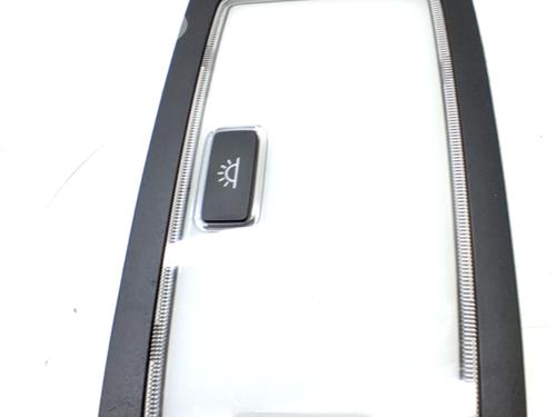 Used Interior roof light LEXUS NX (_Z1_) 300h AWD (AYZ15, AYZ15_, AYZ15R) (197 hp) 32106753